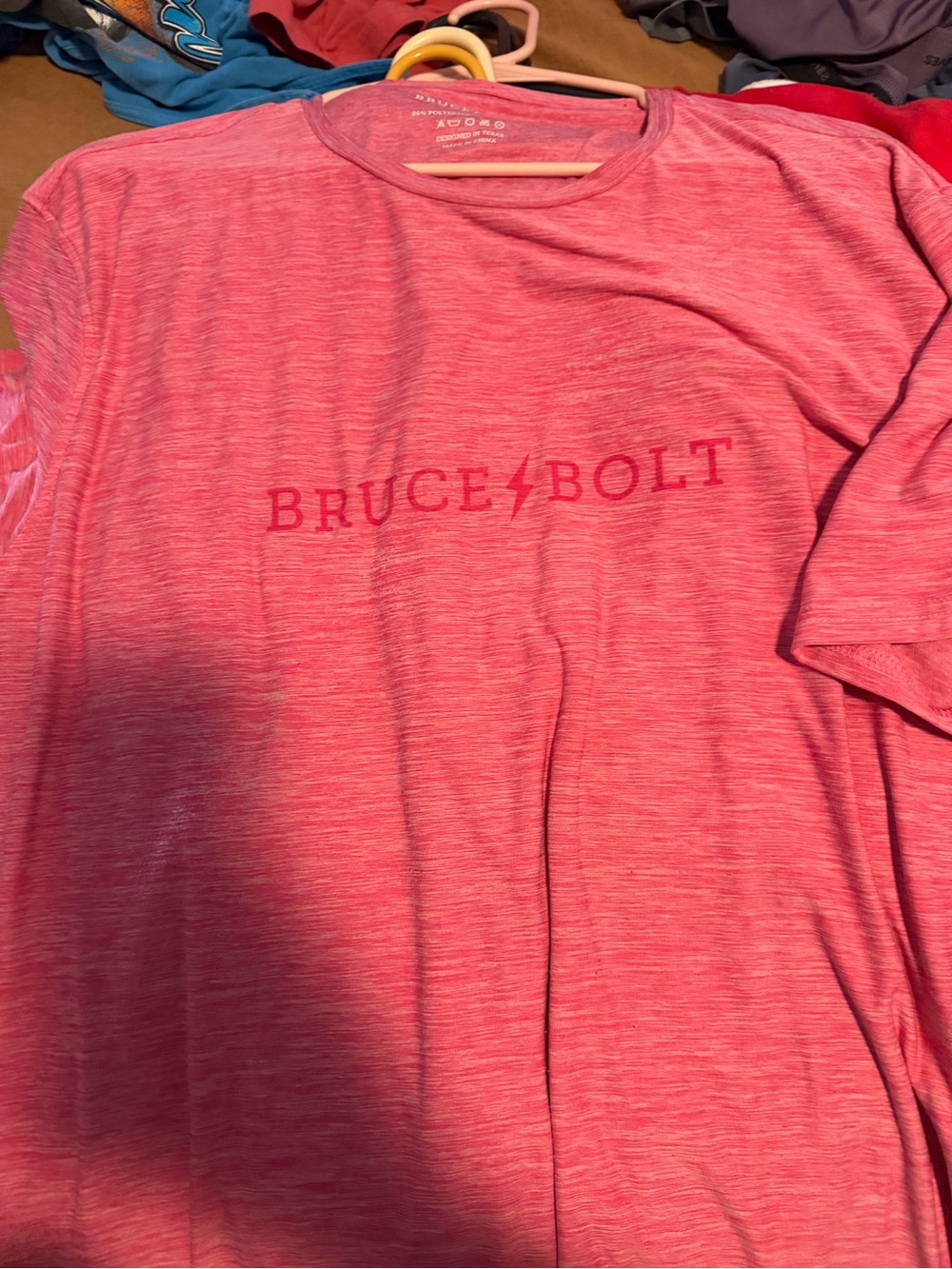 Bruce Bolt Pink size XL Men's Heather Pink Performance Tee